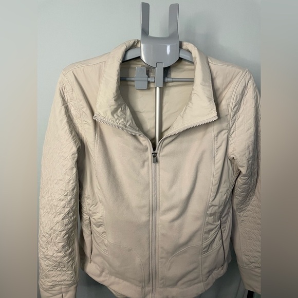 Athleta cold front hybrid Cream Quilted Jacket | size XL - Picture 5 of 11